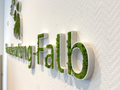 Moos-Logo nach Wunsch – Firmenlogo aus konserviertem echtem Moos, pflegefrei